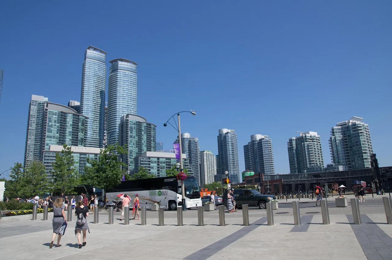 skyline, waterfront, ontario, toronto, city, canada, buildings, tower, toronto, toronto, toronto, toronto, toronto. YouTube Creator Tax Ontario: 2024 Brackets